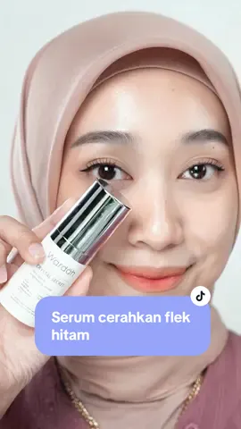 Cerahkan flek hitam pada wajah dengan Crystal Secret Dark Spot & Brightening Serum! 🤩💕 #serum #wardahskincare #wardah #glowingskin #darkspot #beautyzone #flekhitam #zonacantik #makeupzone 