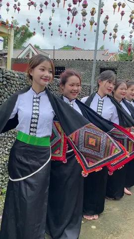 Một rừng hoa Lai Châu #xuhuong #gaixinhtiktok #gaixinhdantoc #gaixinhvn123 