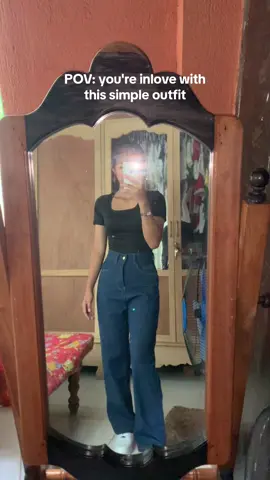 this buy 1 take 1 squareneck top + this high waist jeans🌷✨#fyp #foryoupage #affordable #recommendations #pants #tops #squarenecktop #outfit #outfitideas 