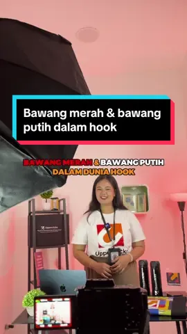 🔥NEGATIVE hook VS ✅SOCIAL APPROVE hook Si bawang merah dan bawang putih dalam dunia hook!  Kalo clickers lebih suka yang mana nih memancing amarah atau yang memancing kenyamanan dalam menyusun copywriting sosial media? 🤭 #agencylife #creativeagency #agencyjakarta #socialmediaspecialist #digitalagency #socialmedia #sosmedlife #copywriting #tipscopywriting #hook