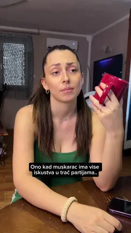 Pa valjda tako treba msm od tebe sam ucio sta sad hoces.. 😅 Posalji nekome s kim volis da tracaris! 🤪 @Jelena 