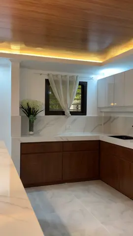 Aluminum Cabinet using woodfinish aluminum and white glossy aluminum composite #kitchencabinet #kitchendesignforyou #kitchensink 