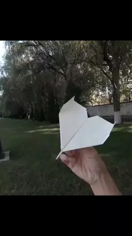 Origami - Geri Dönen Uçak Yapımı ✈️ #origami #origamitutorial #origamichallenge #origamipaper #origamitiktok #origamiart #origamistars 