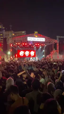 Dugem berkedok konser NDX😂💃#konsersemarang #ndxaka #fyp #ndxakafamilia #semarangstory 