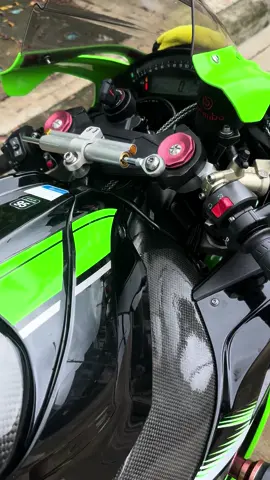 Kawazaki Zx10r sound check #zx10r #มัธยมบิ๊กไบค์ #15y 