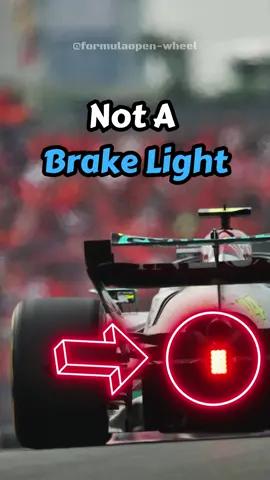 Why Do F1 Cars FLASH? 🧐 #f1 #f1tiktok #f1edit #f1memes #fyp #foryou #foryoupage #formula1 #mercedes #lewishamilton #mclaren #redbull #redbullracing #alpinef1 #astonmartinf1 #ferrari #scuderiaferrari 