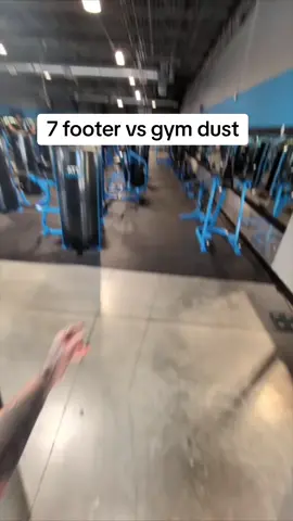 my head hurts #tall #gym 