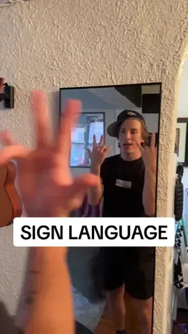 I don’t think he’s going to a reputable school #signlangauge #gang @Derek Drescher @Derick Gonzalez 