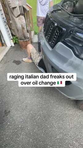 this may be the funniest reaction yet 😂🤌 #foryoupage #foryou #fyp #fy #viral #funny #rage #raging #italian #dad 