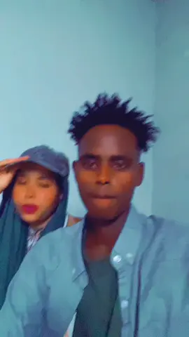 Shoodhe Luqmaan yare @ku so dhawoow Awoh Colecilon @luqmaan Yare 😍😍😍