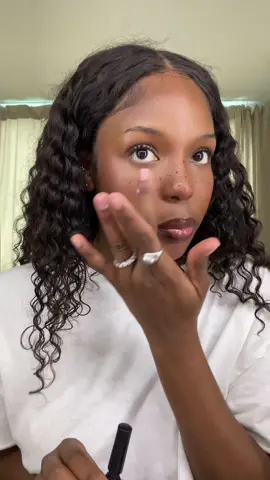 Kinda love the @Freck Beauty pen #naturalmakeup 