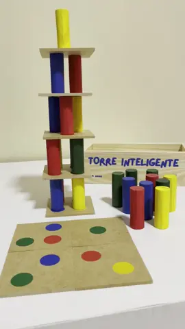✅Torre Inteligente  ✏️Auxilia no desenvolvimento do raciocínio lógico, coordenação motora, concentração, agilidade, trabalho em equipe, orientação espacial, percepção visual, como também auxilia na assimilação, contagem, quantidades, discriminação e reconhecimento das cores. #jogospedagógicos  #psicopedagogia  #estimulaçaoinfantil 