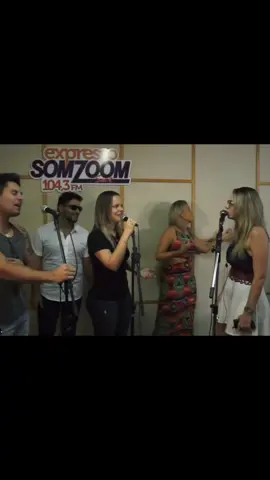 Sinto Falta de Você | Anny Barbi #desejodemenina #seudesejo #forronotiktok #forroromantico #forrodasantigas #forró 