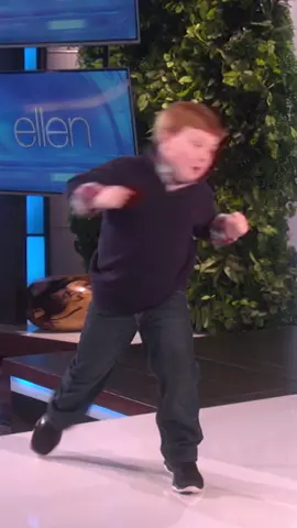 Noah showed off some of his karate moves🥋 #theellenshow #karate #noahritter #theapparentlykid #throwback 