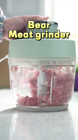 Bear meat grinder ang sagod sa mabilisang pgchop ng mga sangkap mo sa pagluluto check yellow basket and avail na #bearphelectric #meatgrinder #stainlesssteel #checkyellowbasket😇🙏🧺 #checkoutnow 