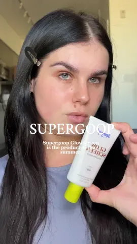 my go to sunscreen 💛🌴🫶🏼 #gifted_by_supergooppartner #glowyskin #sunscreen #supergoop @Supergoop 