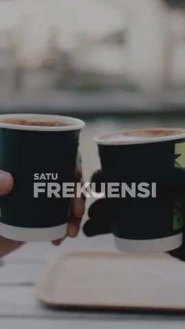 Cinta tak pandang fisik dan materi, hanya satu frekuensi ❤️ Setuju? ☺️ @Dewangga Elsandro @Ingrid Tamara #suarakayu #musikditiktok #fyp #satufrekuensi #CapCut 