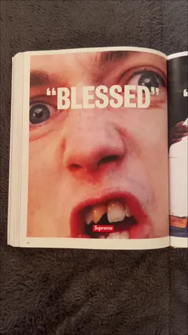 My supreme book🤍❤️#supreme #streetwear #costarica #fyp #book #fashion 