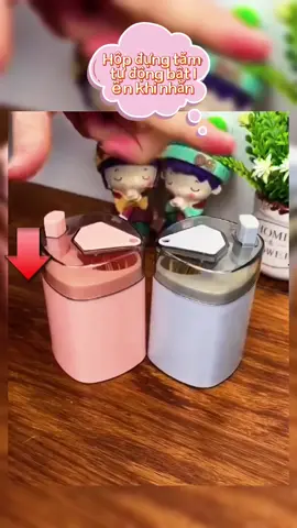Sử dụng hộp tăm tự động này tại nhà để tự động bật tăm#tiktokshopcrossborder_seasales #tiktokshopsgsale #fys #giáđểtăm #hộpđựngtămđẩy #nhữngthứthiếtthựcvàtốt 