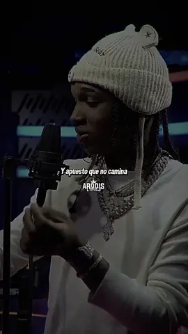 Pero que linda te ves 🤣 #fyp #arodis_lyrics #lomiiel #donaty #papera