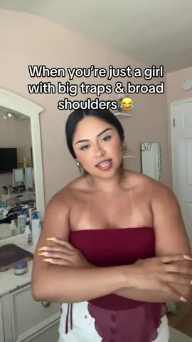 But i love strapless shirts 😩 #shein #shoulders #traps #upperbody #swole #gymgirl #girly #amanda 