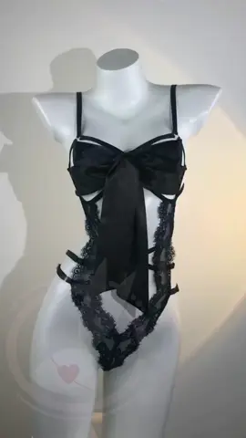 Conjunto vintage 878 $420 pesos ((Incluye antifaz y medias 🖤)) Tallas CH M G XG XXG XXXG Por pedido 💕  Negro o blanco o rojo 🤍 Envío a todo México ✨ Se puede apartar con el 60% de su precio ✨ Internacionales pagos por Paypal 🌼 Tabla de tallas (si es de tu interés porfavor mandar DM ya que tenemos muchas notificaciones, gracias 🙏) 🍒 Manejamos Paypal, Oxxo, tranferencias o depósitos 🍒 #nightwear #nightweardress  #outfit #nigerianwedding #cosmaker #costume #babygirl #babydoll #ASMR #trend #parati #pareja #chicas #goals #gothgirl #gothic #alternative #Anime #fortnite #GamerGirl 