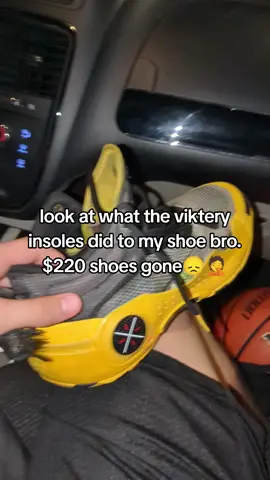I can't afford new shoes😭@VKTRY Gear @Way of Wade #vktryinsoles #athlete #ripped #cooked #trending #basketball #broke #wayofwade #wow10 #sad #Trump #Trumprally 