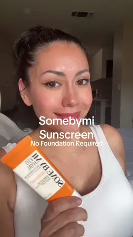 Im obsessed with the Airfit Sunscreen from @somebymi.official ! It leaves my skin GLOWING ✨ It’s also reef safe! 🐢🌊 It has Centella asiatica, tea tree leaf, honeysuckle extracts, and Cica- all amazing ingredients 🧡 #koreanskincare #sunscreen #nofoundationmakeup 
