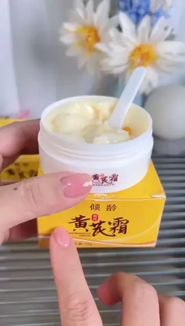 Raih kulit bersih dan bercahaya tanpa kerutan dengan Cream Astragalus