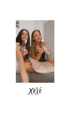 Ten moment, kiedy nadajecie na tych samych falach, a winko jest tylko dodatkiem 🤙🍷 @Dominika🤟🏼 🤝🫶 #new #newtiktok #tiktok #tiktokforyou #foryou #julaniezatrzymaszmnie #sing #women #vibe #freetime #friendship 🩷