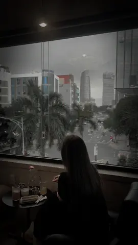 Một chiều chill 📸 #coffeetime #nhacbuontamtrang #chill #caphedanang #Akopicoffee #DaNang #xuhuong #viraltiktok #fypシ 