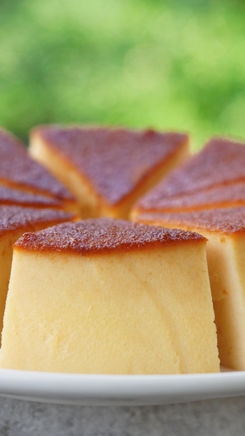 ပေါင်မုန့်ပူတင်း အလွယ်ပြုလုပ်နည်း…👩🏻‍🍳😋🍞🍮 #AYEMYATPHYO #cooking #foryou #food #fypage 