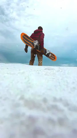 Fake Snow ❄️ Optical Illusion Trick 🎥 captured with the one and only @insta360_official Ace Pro to make those 120fps slow-motion shots really bang 🙌🏻 [AD] #insta360acepro #insta360 #videography #creativity 