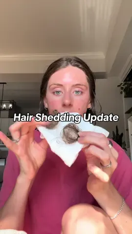 Hair shedding update 🙃 i figured bringing awareness to it may help me or someone else in the end 🫶🏻 #hairloss #hairshedding #hairproblems #haircare #nutrafol #vegamour 