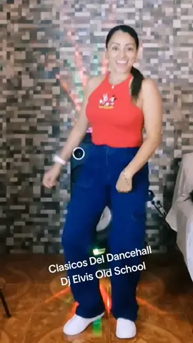 Dancehall Clasico Old School  #90s #dancehall #villaelsalvadorlimaperu #villamariadeltriunfo #villamariadeltriunfo #playeros #clasicosdelreggeaton #dembowdominicano #dembowfreson #discotecaranchito #remix #dance 