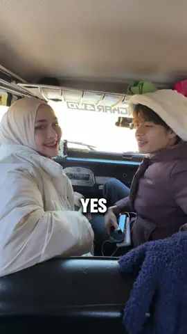 Kira” buna lagi mikirin apa ya? Sampe bengong gitu 🤣