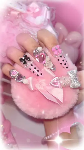 polka dot kitten 🐈‍⬛🎀  by @tim 💅🏻 #nails #gyaru #pink #princess 