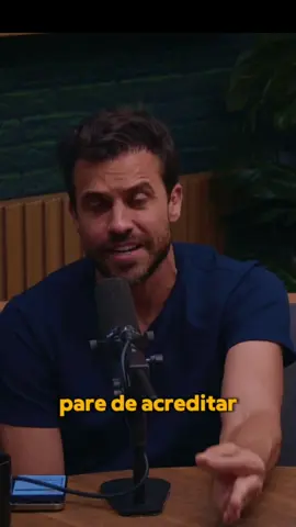 Pare de acreditar em pessoas que não tem resultados!!! Compartilhe nos seus stories.👁 #pablomarcal1 #resultados #mentalidadedesucesso #motivação #foco 