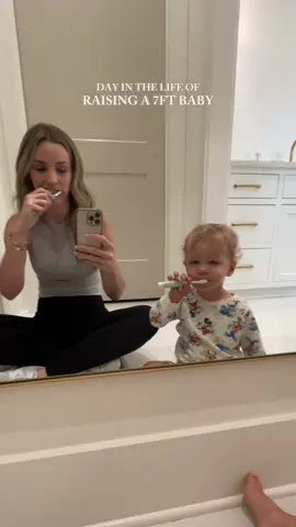 Conquering fears one rain drop at a time #dayinthelife #Vlog #7ftbaby #realisticmomlife #groceryshopping #Lifestyle #toddlermom #trending #viral #family 