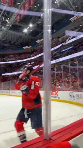 The help from a fan 👏  (via ccmccain/X)