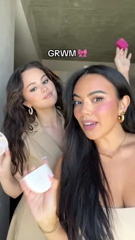 these powders @Rare Beauty >>>> @Selena Gomez 