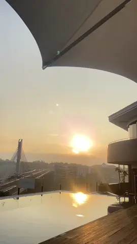 #grandiahotelbandung #hotelbandung #bandung #pasopati #sunset #sunrise@Grandia Hotel Bandung 
