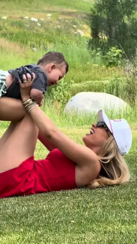 Mornings on the ranch 🤠 #momtok #momlife #ranchlife #babytok #MomsofTikTok #mumlife 