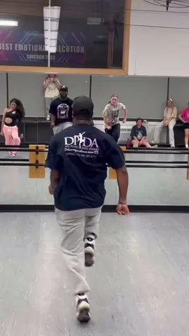 Figured id go ahead and throw my own lil spice on this song 😛  #megantheestallion #choreography #wherethemgirlsat 