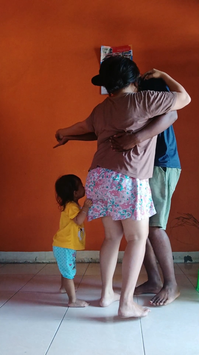 Belajar Dansa🤣 . . . #dance  #dansatimor  #fypシ゚viral 