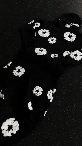 DENIM TEARS TRACKSUIT BLACK 🥷 #tracksuit #fashion #OOTD #hoodie #denimtears 