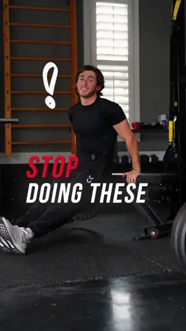 The bench dip is the most common exercise I see performed wrong, and it is such an easy mistake to fall victim to — one that I used to make as well. The two things you want to avoid are (1) letting your hands go forward, as this naturally pushes your shoulders forward too, and (2) collapsing on your neck on the movement. Both of these mistakes can put unnecessary stress on your shoulders and lead to possible impingements. Not good on rotator cuff! But turning your hands sideways and pushing your shoulders down and back (externally rotating), then the load goes more on your triceps, which is what the exercise and intended for, and puts your shoulders in a safer position! Reminder that your leg position deems the difficulty of the exercise — the closer your legs are the less challenging the exercise becomes. I learned this from Jeff Cavaliere. It is one of many things that Jeff has taught me to largely improve my way of training. #benchdips #bodyweight #workouttips #triceps 