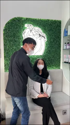 Hair Extension & Coloring by Naturo! 😍 Hair & Color by @wikohairdresser & @cecil_hairstylist88  Yang Natural hanya Naturo Beauty Salon! 🤍 Yuk tunggu apalagi, langsung booking service kamuu!  Naturo pasti ramah di kantong! 🤩 More info/Booking? Wa/Dm yaa! 📲