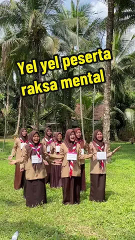 Keseruan yel-yel saat acara Raksa Mental 