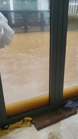 cửa nhôm chống nước rất tốt #inoxtag #noithatdep #cokhichetao #nhom #cokhi #giaitritonghop #noithat #cuanhomxingfa #noidiatrung #cuanhom #nhomkinh #inox 